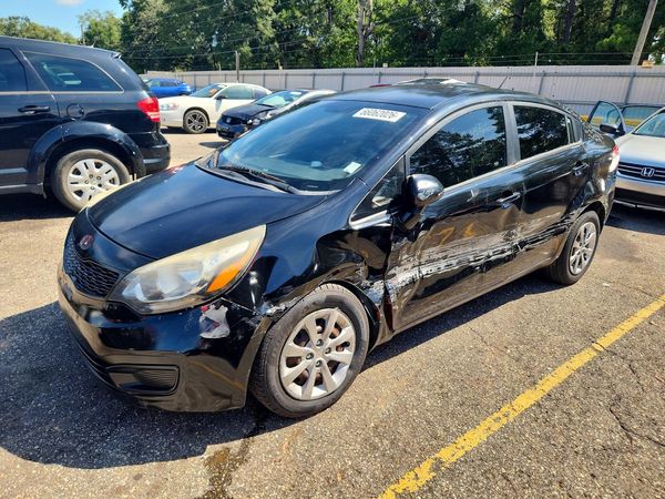 2013 KIA RIO