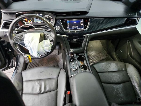 2024 CADILLAC XT6