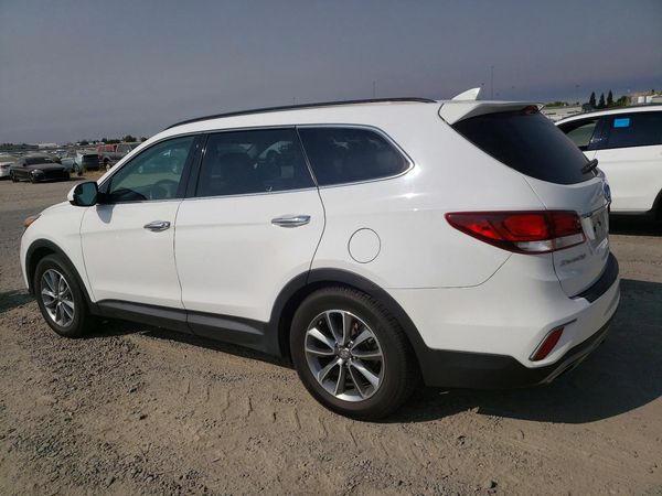 2018 HYUNDAI SANTA FE SE Base