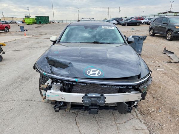 2025 HYUNDAI SONATA