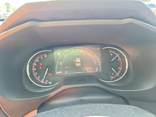 2024 TOYOTA RAV4 LE