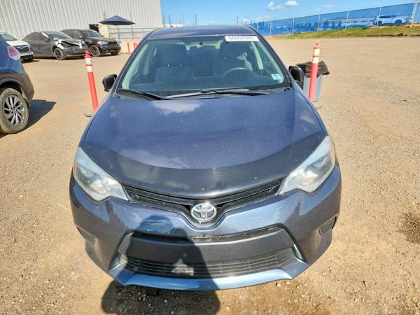 2015 TOYOTA COROLLA