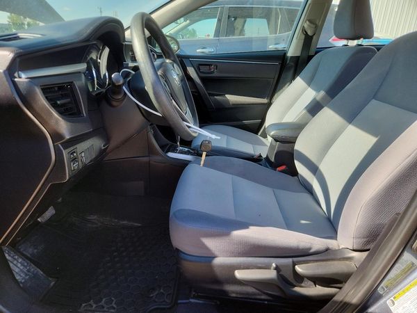 2015 TOYOTA COROLLA