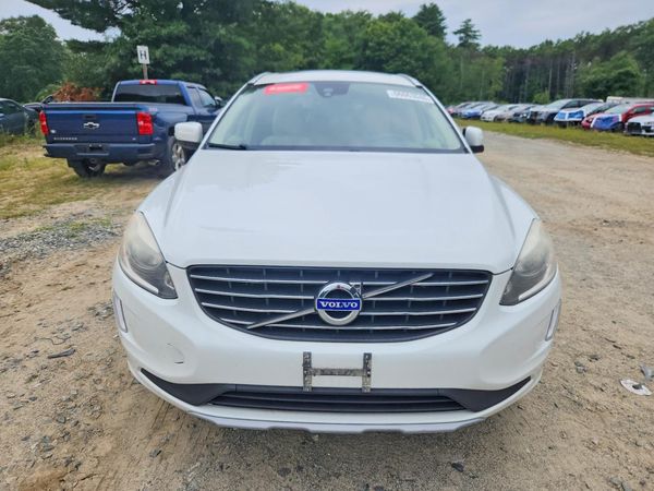 2016 VOLVO XC60