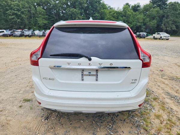 2016 VOLVO XC60