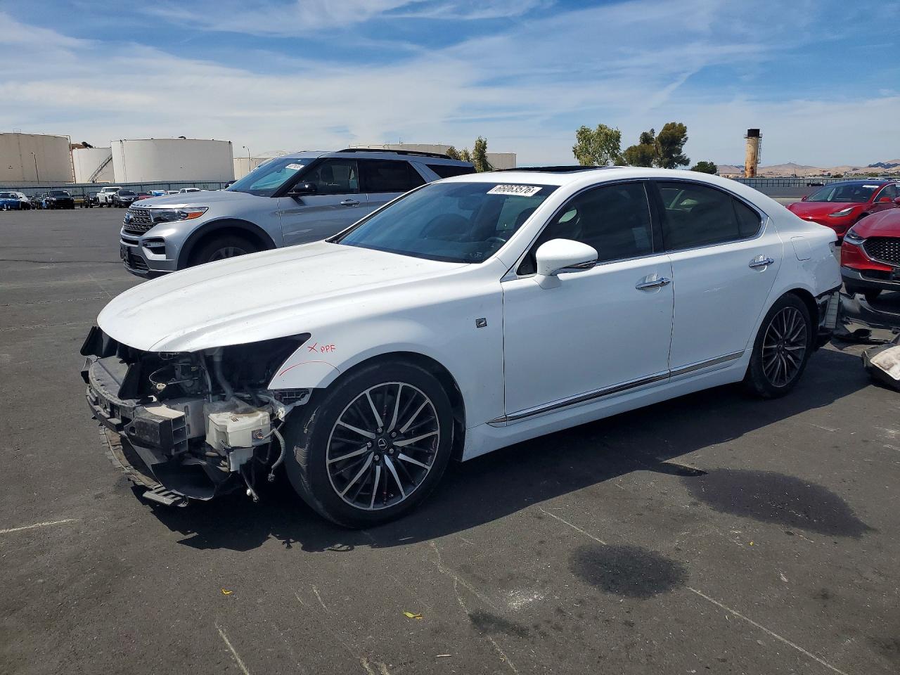 2013 LEXUS LS 460