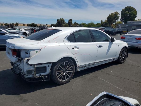 2013 LEXUS LS 460