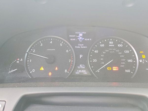 2013 LEXUS LS 460