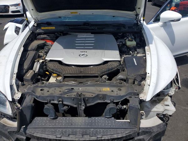 2013 LEXUS LS 460