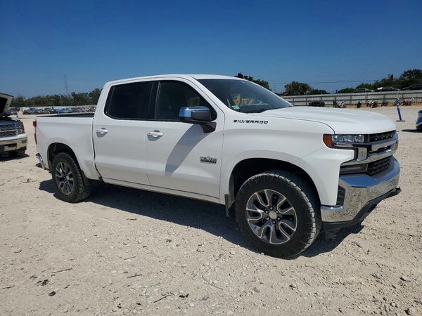 2019 CHEVROLET SILVERADO LT — Passenger 3/4