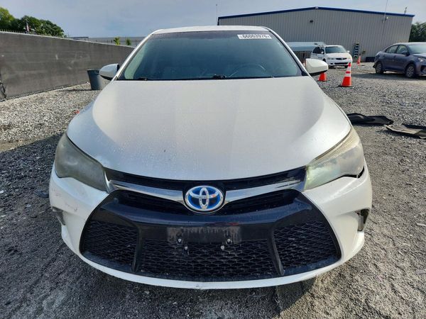 2016 TOYOTA CAMRY SOLA Hybrid