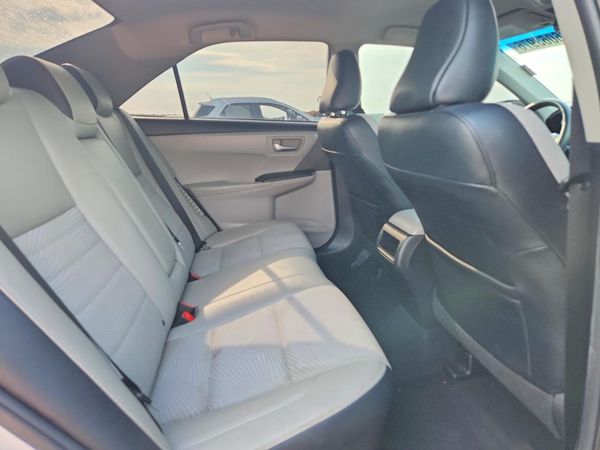 2016 TOYOTA CAMRY SOLA Hybrid