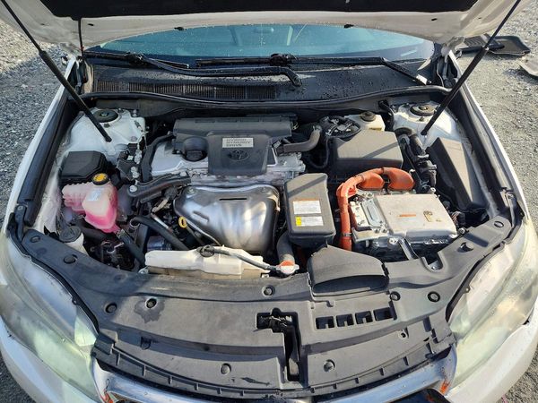 2016 TOYOTA CAMRY SOLA Hybrid