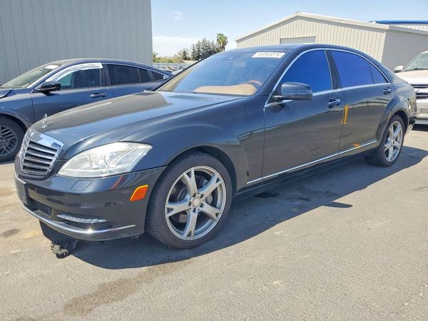 2013 MERCEDES-BENZ S S550V 4-MATIC