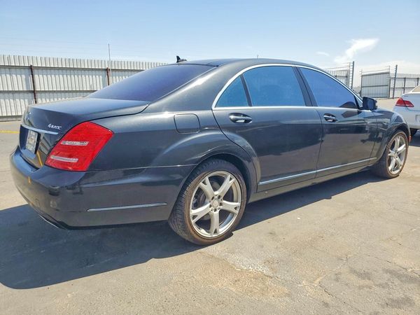 2013 MERCEDES-BENZ S S550V 4-MATIC