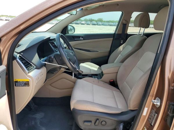 2017 HYUNDAI TUCSON