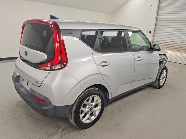 2021 KIA SOUL LX, S, X-Line