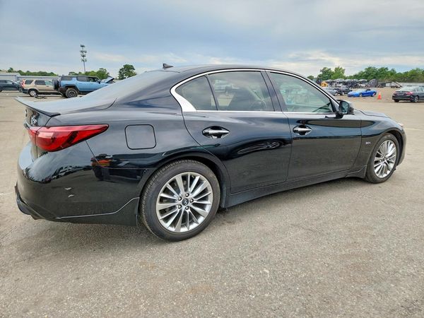 2018 INFINITI Q50