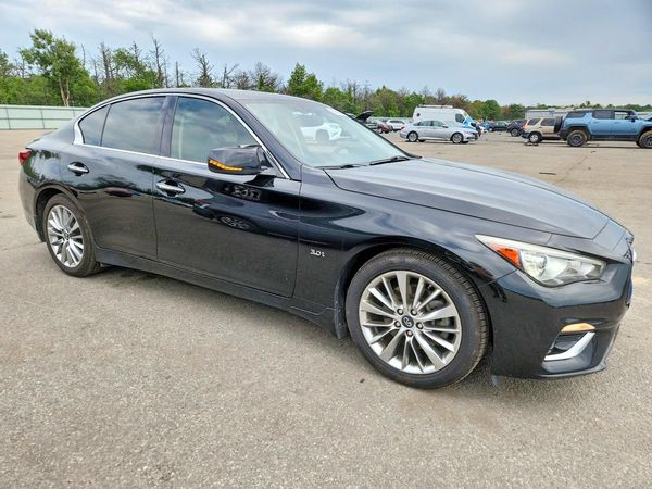 2018 INFINITI Q50