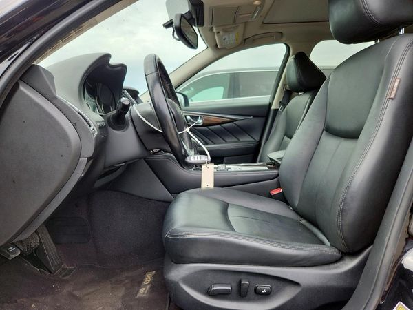 2018 INFINITI Q50