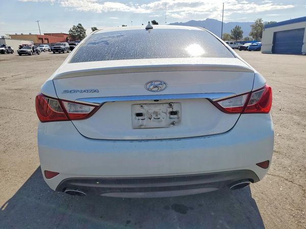 2014 HYUNDAI SONATA