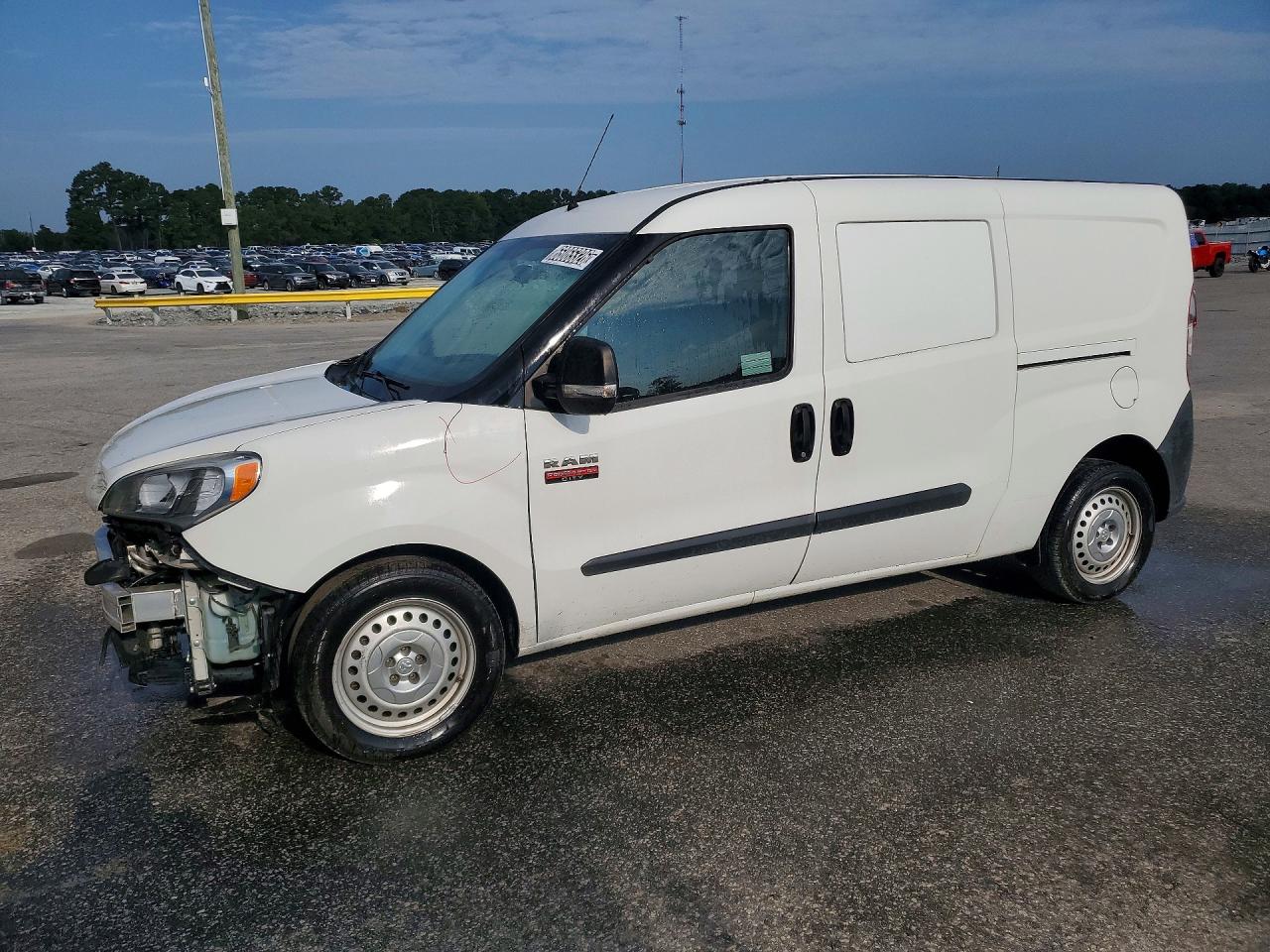 2020 RAM PROMASTER CITY ST — Front 3/4