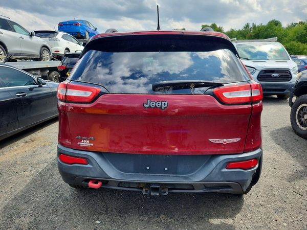 2014 JEEP CHEROKEE Trailhawk — DIRR