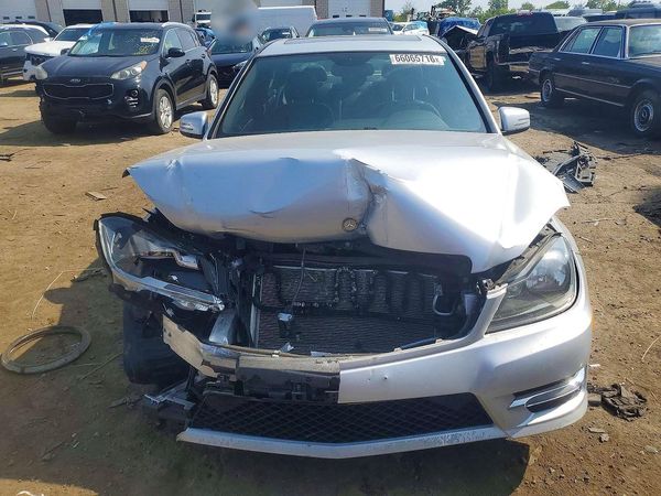 2014 MERCEDES-BENZ C