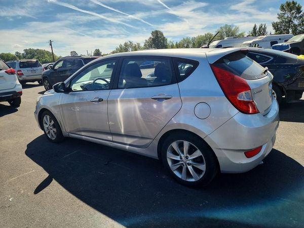 2012 HYUNDAI ACCENT GLS (Middle grade)