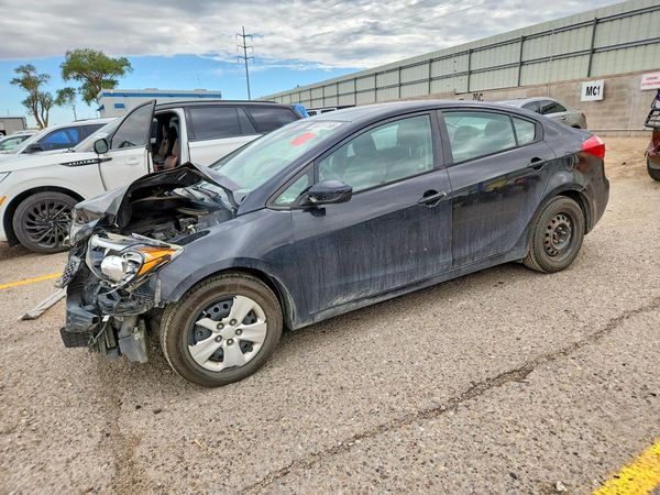 2015 KIA FORTE GL(Middle-low grade)
