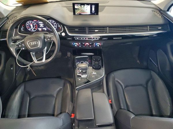 2018 AUDI Q7 quattro Premium Plus