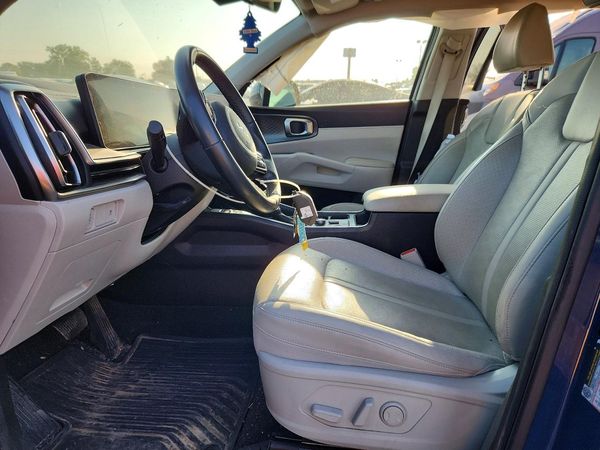 2025 KIA SORENTO