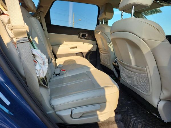 2025 KIA SORENTO