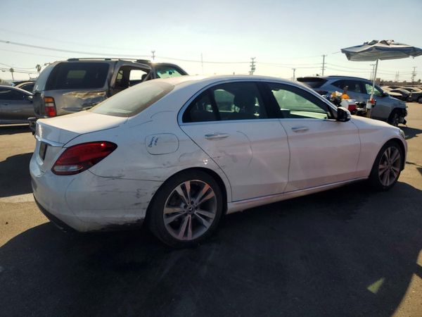 2018 MERCEDES-BENZ C C300