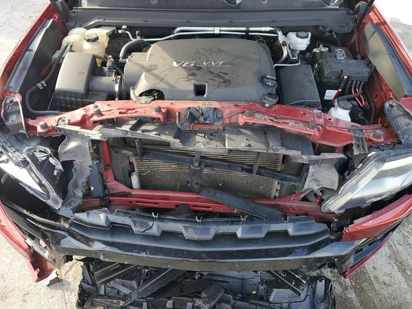 2021 CHEVROLET COLORADO Work Truck — Engine bay