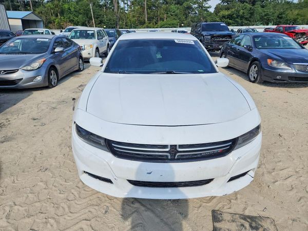 2015 DODGE CHARGER SE