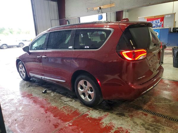 2017 CHRYSLER PACIFICA Touring L Plus