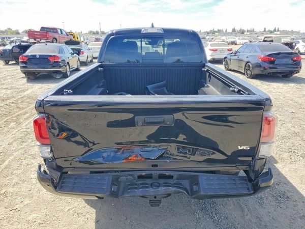 2020 TOYOTA TACOMA SR5