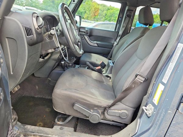 2017 JEEP WRANGLER UNLIMITED SPORT 4X4
