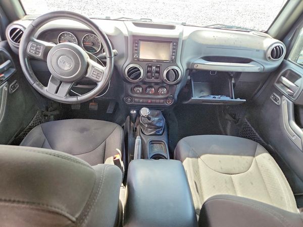 2017 JEEP WRANGLER UNLIMITED SPORT 4X4