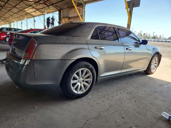 2012 CHRYSLER 300