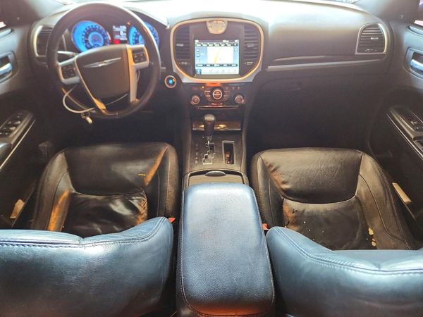 2012 CHRYSLER 300