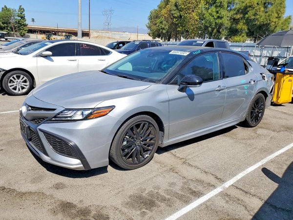 2022 TOYOTA CAMRY