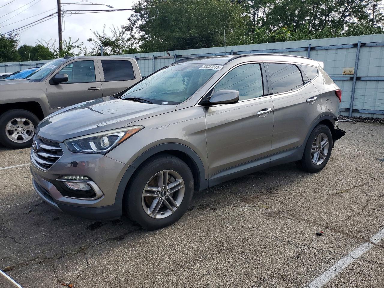 2017 HYUNDAI SANTA FE — Front 3/4