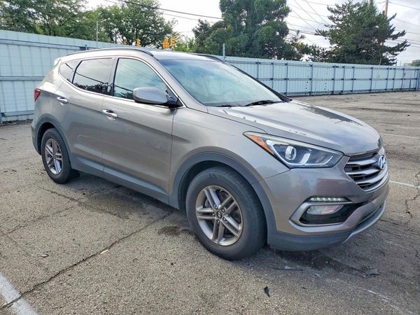 2017 HYUNDAI SANTA FE — Passenger 3/4
