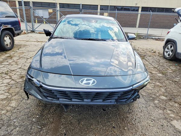 2026 HYUNDAI ELANTRA