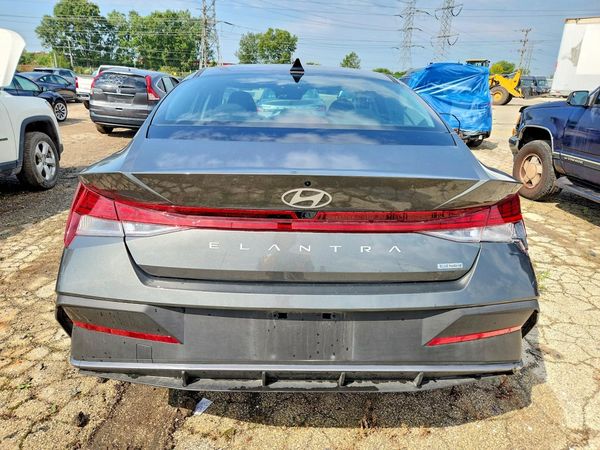 2026 HYUNDAI ELANTRA