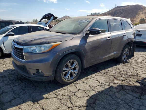 2016 TOYOTA HIGHLANDER