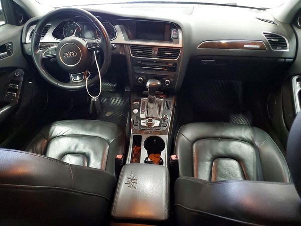 2015 AUDI A4