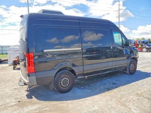 2022 MERCEDES-BENZ SPRINTER
